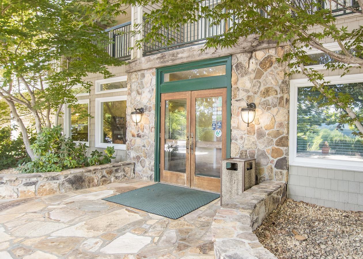 Lake Chatuge Lodge Hiawassee Eksteriør bilde